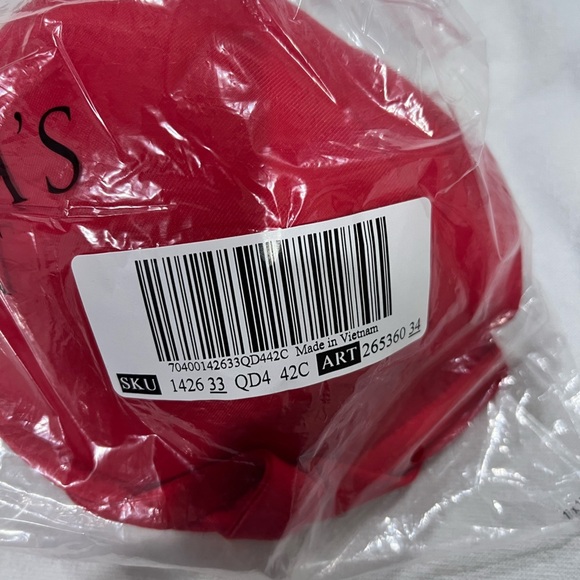 PINK VS Victoria Secret bra red t-shirt wear everywhere lightly lined 42C - Picture 5 of 6
